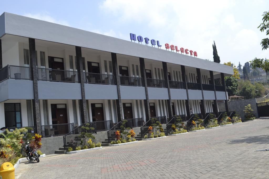 Hotel Selecta Batu  Quarto foto