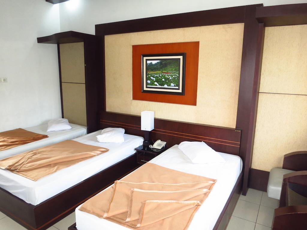 Hotel Selecta Batu  Quarto foto